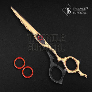 กรรไกรตัดผมสแตนเลสสตีลปลายใบมีดปลายแหลมสีดำและสีทอง - Product Image 3