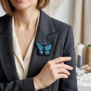 Monarch Butterfly Keychain, Hand-Embroidered Beaded <b>Bag</b> <b>Charm</b>, Nature Lover Accessory - Product Image 4