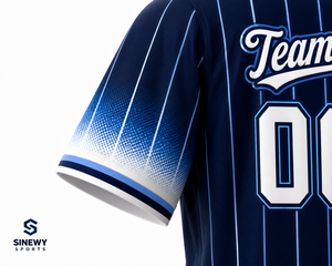 Maillot de baseball SINEWY SPORTS, sublimé, rayé, dégradé bleu et blanc, anti-transpiration, unisexe adulte, manches courtes, boutons sur le devant - Product Image 3