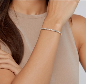 Pulsera de Diamantes Cultivados en Laboratorio con Corte Esmeralda, 7.21 CTW, 7 Pulgadas, Oro Rosa de 9K - Product Image 5