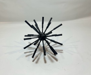 Sculpture abstraite en aluminium noir mat, art métallique contemporain, figurine moderne, décoration de table pour salon, chambre à coucher - Product Image 4