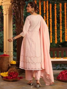 Ensemble Anarkali Premium pour Femme, Rose Pêche Pastel, Col Rond, Manches Trois-Quarts, Pantalon et Dupatta, Tenue Ethnique pour Invitée de Mariage - Product Image 2