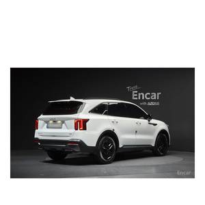 Kia Sorento HEV 1.6 2WD 2024, 19,901 km, Volante a la Izquierda, Caja de Cambios Automática, Asientos de Cuero - Product Image 2