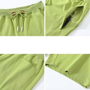 Pantalones Cortos Deportivos para Hombre, Color Verde, Felpa Francesa, 100% Algodón Orgánico de Lujo, Preencogidos, Certificados por GOTS, Ajuste Clásico, Cómodos - Product Image 3