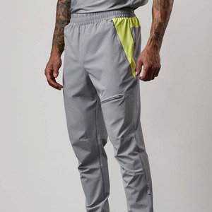 Jogging pour homme respirant, dernière conception, gris argenté, coupe classique, délavé, taille élastiquée avec cordon interne et poches zippées - Product Image 6