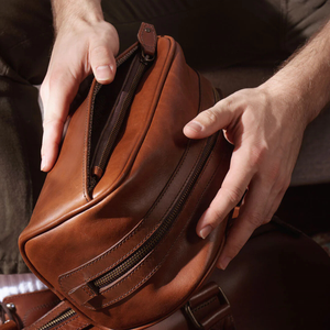 Top Sales Personalized Leather Toiletry <b>Kit</b> Men's Wash Pouch Bag for Man Waterproof Dopp <b>Kit</b> Bag - Product Image 5