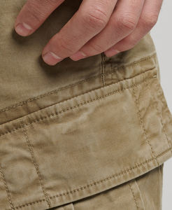 กางเกงขาสั้นคาร์โก้ผ้าฝ้ายฟลีซพิมพ์ลายสกรีนลำลองสำหรับผู้ชาย เอวสูง มีเชือกผูก กระเป๋าคาร์โก้คู่ แห้งเร็ว ระบายอากาศได้ดี - Product Image 4