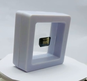 Turmalina natural de forma octogonal de 7.15 quilates, pieza única de calidad fina para la fabricación de joyas y creaciones de diseñadores. - Product Image 2