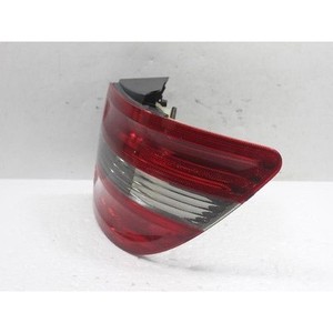 Luz Trasera Derecha Usada Clase B A1698202664 - Product Image 4