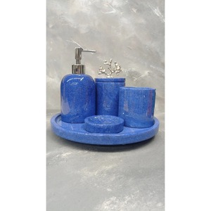 Ensemble de salle de bain élégant en céramique rose, quatre pièces : plateau rond, distributeur de savon, porte-brosse à dents, avec fonction de nettoyage facile - Product Image 5