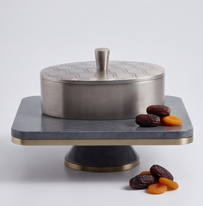 Boîte de rangement élégante en métal argenté ovale pour fruits secs et dates, organisateur de table avec couvercle en nid d'abeille - Product Image 5