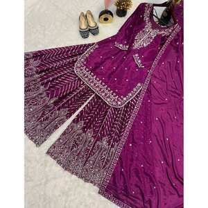 Conjunto de Top, Pantalón y Dupatta para Fiesta con Bordado Intenso para Mujer - Product Image 1