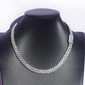 Cadena cubana de lujo con incrustaciones de moissanita, estilo hip hop, con apariencia de diamante VVS, collar llamativo para hombres y mujeres, lujo 3D - Product Image 4