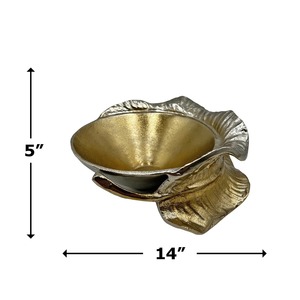Cuenco decorativo de latón multiusos, perfecto para servir frutos secos y dulces, y como elegante centro de mesa de exhibición, procedente de la India. - Product Image 2