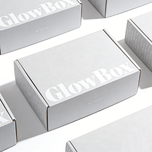 Sobres de Papel Kraft Ecológicos y Naturales para Envío por Correo, Impresos con Logotipo Personalizado, con Recubrimiento UV y Grabado en Relieve - Product Image 2