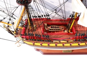 Modèle de bateau à voile en bois fait main - Navire à voile mythique du XVIIe siècle, modèle réduit, décoration intérieure, La Licorne Marron - Product Image 6