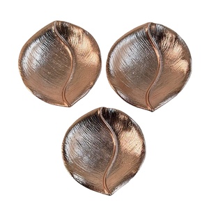Plat de Service Vintage en Forme de Feuille en Métal Plaqué Cuivre Design Tendance Plat en Aluminium pour Vaisselle Produits de Haute Qualité - Product Image 1