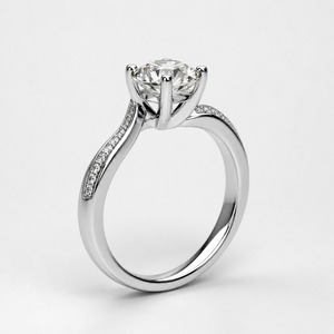 Anillo de compromiso de plata 925 de excelente calidad con diamante redondo, engaste de puntas y banda pavé para mujer - Product Image 2