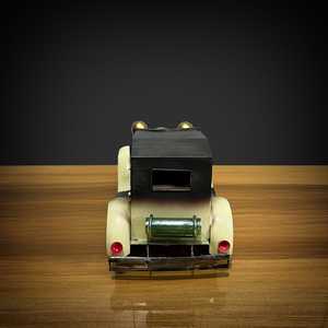 Modèle de voiture en métal moderne NH8509 de NIRMALA HANDICRAFT, artisanat fait main, décoration rétro pour la maison, objet décoratif de table - Product Image 5