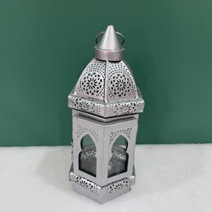 Lanterne en fer de style marocain, porte-bougie décoratif avec panneaux en verre, décoration de table pour la maison, Ramadan - Product Image 6