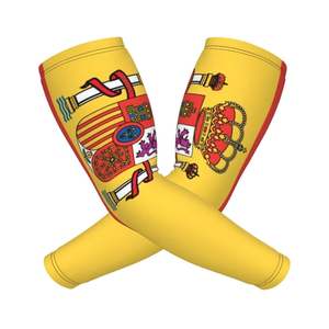 Maniche gialle stampate con design dello stemma spagnolo per uomo - Product Image 1