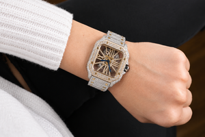 Montre analogique de luxe unisexe Hip Hop à quartz classique, entièrement sertie de moissanite VVS, avec boîtier carré bicolore or et argent et fermoir à vis, 3 ATM - Product Image 3