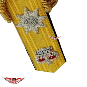 KEW - Elegante Epaulete Bordado en Oro para Hombro, Accesorio Decorativo para Prendas - Product Image 3