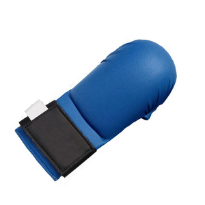 Gants de boxe MMA avec support de poignet, gants confortables et protecteurs pour le kickboxing, les arts martiaux, la boxe - Product Image 4