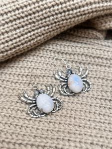 ต่างหูมูนสโตนรูปแมงมุม สไตล์โกธิคสำหรับผู้หญิง ทำจากทองเหลืองเคลือบเงินออกซิไดซ์ ลายสัตว์ [ขายส่ง/OEM/ODM] - Product Image 5