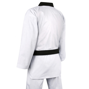 Uniforme de Taekwondo Personalizado con Opciones de Impresión de Logotipo, Traje Ligero y Duradero para Entrenamiento Profesional de Artes Marciales - Product Image 3
