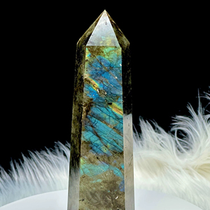 หินลาบราดอไรต์หลากสีแบบขายส่ง รูปทรงหอคอยขัดเงา หินบำบัดธรรมชาติ พลังเรกิ ช่วยปรับสมดุลจักระ ของตกแต่งบ้าน ของขวัญ - Product Image 4