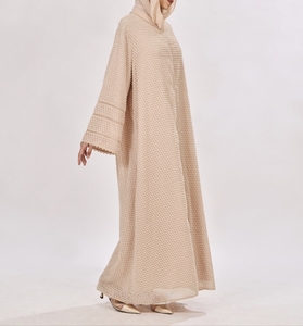 Abaya de mariage élégante en polyester style turc, broderie florale, manches longues, longueur ras du sol, pour la vente en gros - Product Image 4