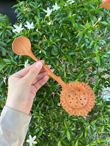Red Wooden Flower-Shaped <b>Spoon</b> Wooden Tea Filter Tool Vietnam Eco Vintage Natural Acacia Wood Kitchenware Slotted <b>Spoon</b> For Tea - Product Image 6
