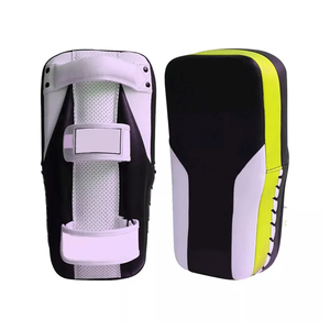 Équipement de boxe en PU personnalisé de qualité supérieure, bouclier de protection pour le kick-boxing, durable, respirant, de haute qualité, pour l'entraînement au kick-boxing et au MMA - Product Image 6