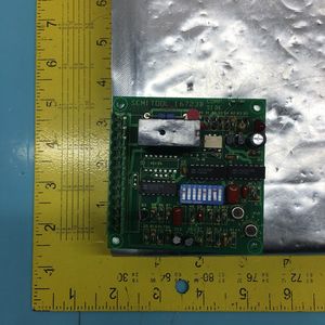 Semitool 16723-01 Carte de circuit imprimé (PCB) pour minuterie et clignoteur - Équipements et pièces semi-conducteurs d'occasion fiables à l'échelle mondiale - Product Image 5