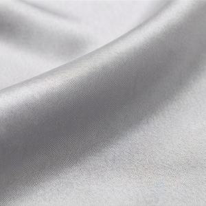 ผ้าพันคอไหมพิมพ์ลายจุดสไตล์ชาติพันธุ์สำหรับผู้หญิง คุณภาพพรีเมียม เนื้อผ้านุ่ม สวมใส่สบาย ผ้าคลุมศีรษะแบบเรียบร้อย ผ้าพันคอแฟชั่นทันสมัยสำหรับชาวมุสลิม - Product Image 5