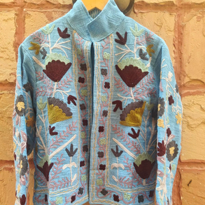 เสื้อคลุมซารองสำหรับผู้หญิง ฤดูร้อน ทำมือ ปักลายกำมะหยี่ เสื้อคลุมผู้หญิง คอตั้ง ปักลายดอกไม้ ซับในผ้าฝ้าย - Product Image 1