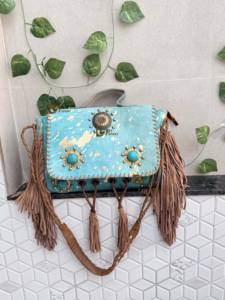 Sac à main décontracté de grande capacité pour femmes avec doublure en cuir véritable et finition métallisée pour un usage quotidien - Product Image 2