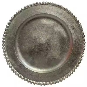 Assiette de présentation en fer forgé faite à la main, élégante touche décorative pour les tables de banquet et de réception - Product Image 3