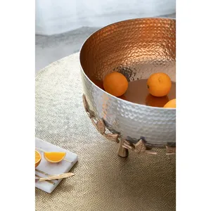 Bol de service en métal martelé fait main avec base en forme de feuille pour fruits et collations, vaisselle décorative moderne - Product Image 6