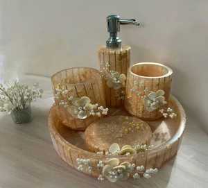 Juego de baño de resina con efecto de hojuelas doradas, dispensador de jabón líquido color crema mármol, soporte para cepillos de dientes, jabonera, bandeja rectangular para baño, hotel, hogar - Product Image 4