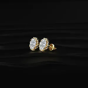 Boucles d'oreilles clous en diamant taille ovale avec monture torsadée en or jaune pour femme, certifiées IGI, clarté VVS-VS - Product Image 3