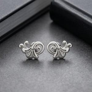 DIVYORO CELESTIAL <b>SILVER</b> PEAKS EARRING - Product Image 3