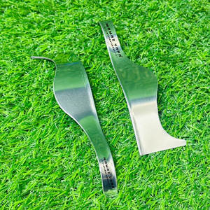 Navaja de Afeitar Recta de Acero Inoxidable de Alta Calidad, Estilo Dominicano Profesional, para Afeitado de Precisión y Cuidado Personal en Barberías - Product Image 2