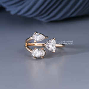 Anillo de Diamante Cultivado en Laboratorio con Corte Corazón en Oro Amarillo de 14 Quilates, Anillo de Lujo con 3 Piedras de Calidad EF, Regalo de Aniversario o Boda para Mujer, 1.63ctw - Product Image 2