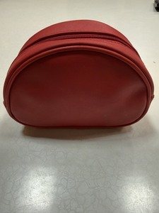 กระเป๋าเครื่องสำอาง PU สีแดง ขนาดเล็ก ปิดด้วยซิป สไตล์มินิมอล กระเป๋าเก็บของอเนกประสงค์ - Product Image 2