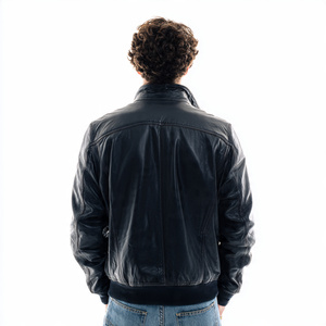 Veste en cuir de haute qualité, très élégante et stylée - Product Image 6