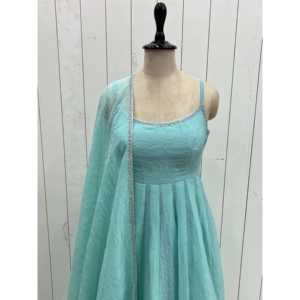 Hermoso Vestido Anarkali Talla XS con Pantalón y Dupatta para Fiestas - Product Image 2