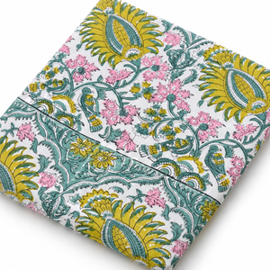 Tissu en voile de coton imprimé à la main à rayures florales roses, léger, respirant, en fil peigné tissé, 60x60, 90 GSM, unisexe, Rajasthan - Product Image 4
