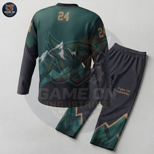 Uniforme de Hockey sobre Hielo Personalizado con Estampado de Montaña, Ropa Deportiva de Equipo, Tejido Transpirable de Sublimación, Verde y Negro - Product Image 2